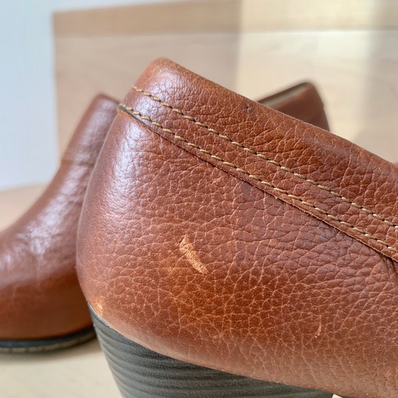 NEW b.ø.c. BORN | 7.5 | C48706 Women Brown Leather Zip Cap Toe  Heel Shoe Bootie - Picture 6 of 6